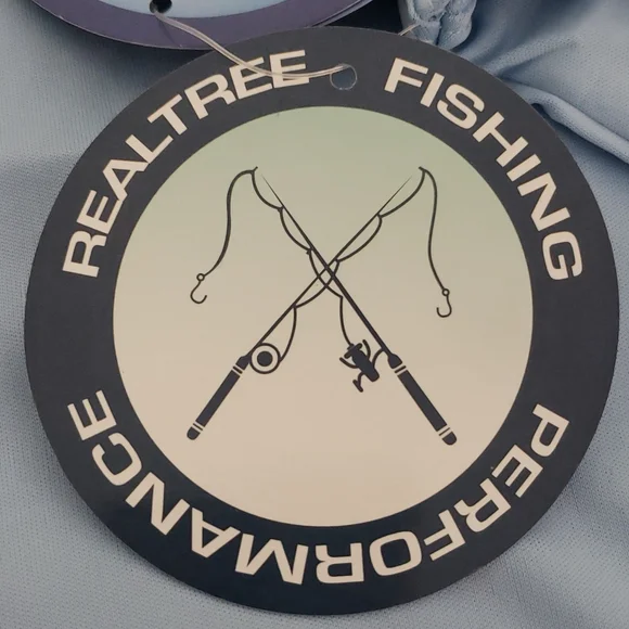 Realtree preformance UPF 50 shirt - Picture 5 of 6